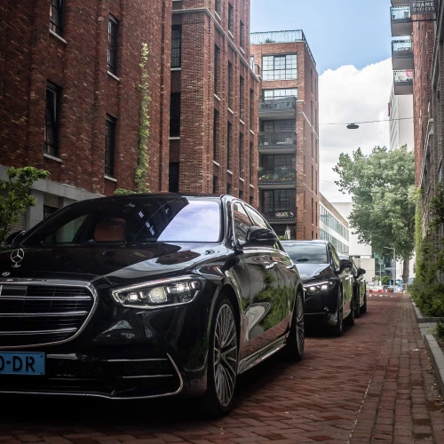 Wie is Stuur Chauffeurs?